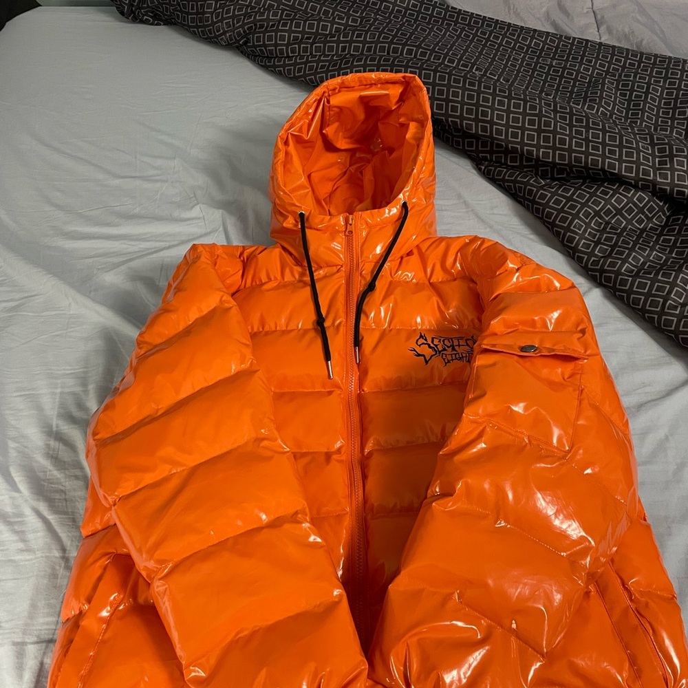 Section 8 Puffer Jacket - Large